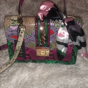 Brand new handbag/cross body